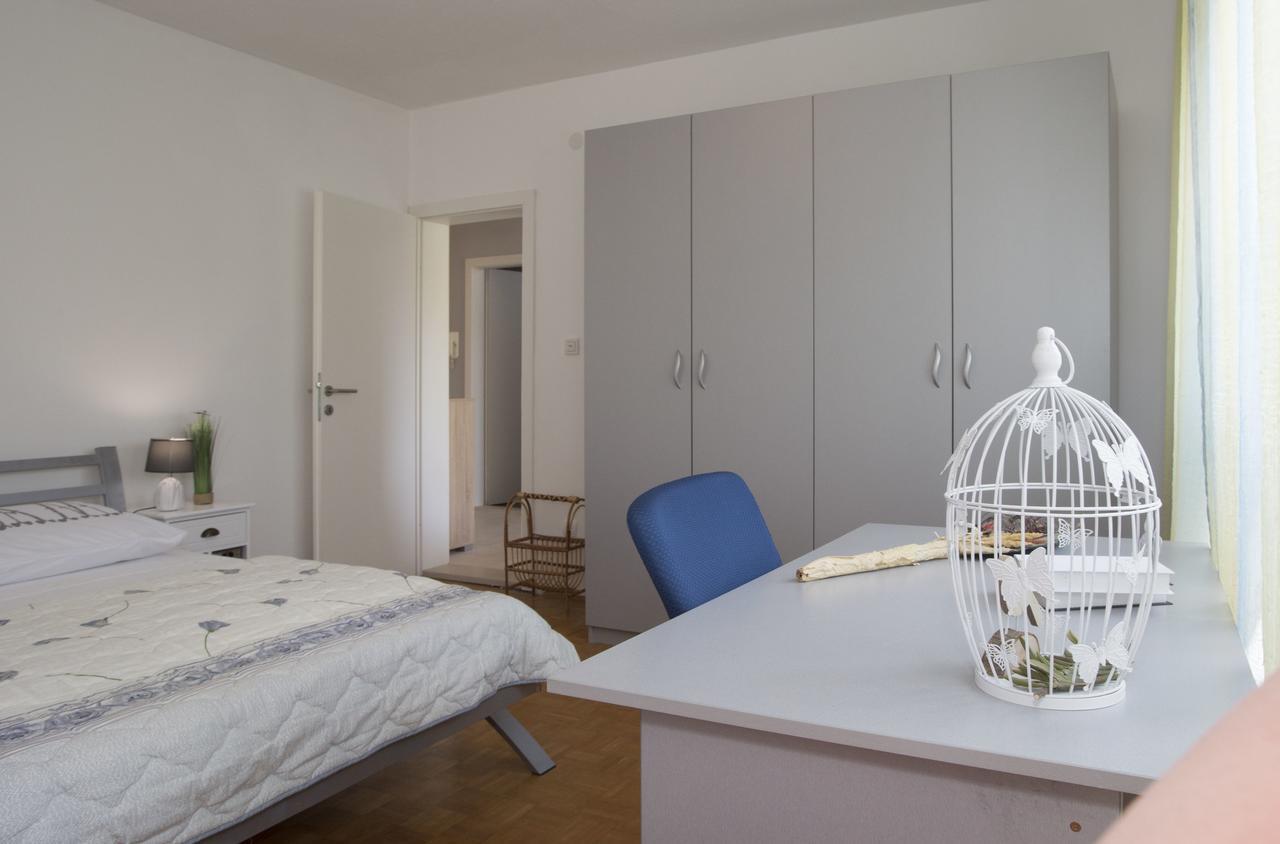 City Getaway - Apartment Ileora スプリト エクステリア 写真